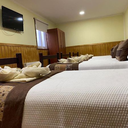 Hostal America En Puerto Natales Zewnętrze zdjęcie